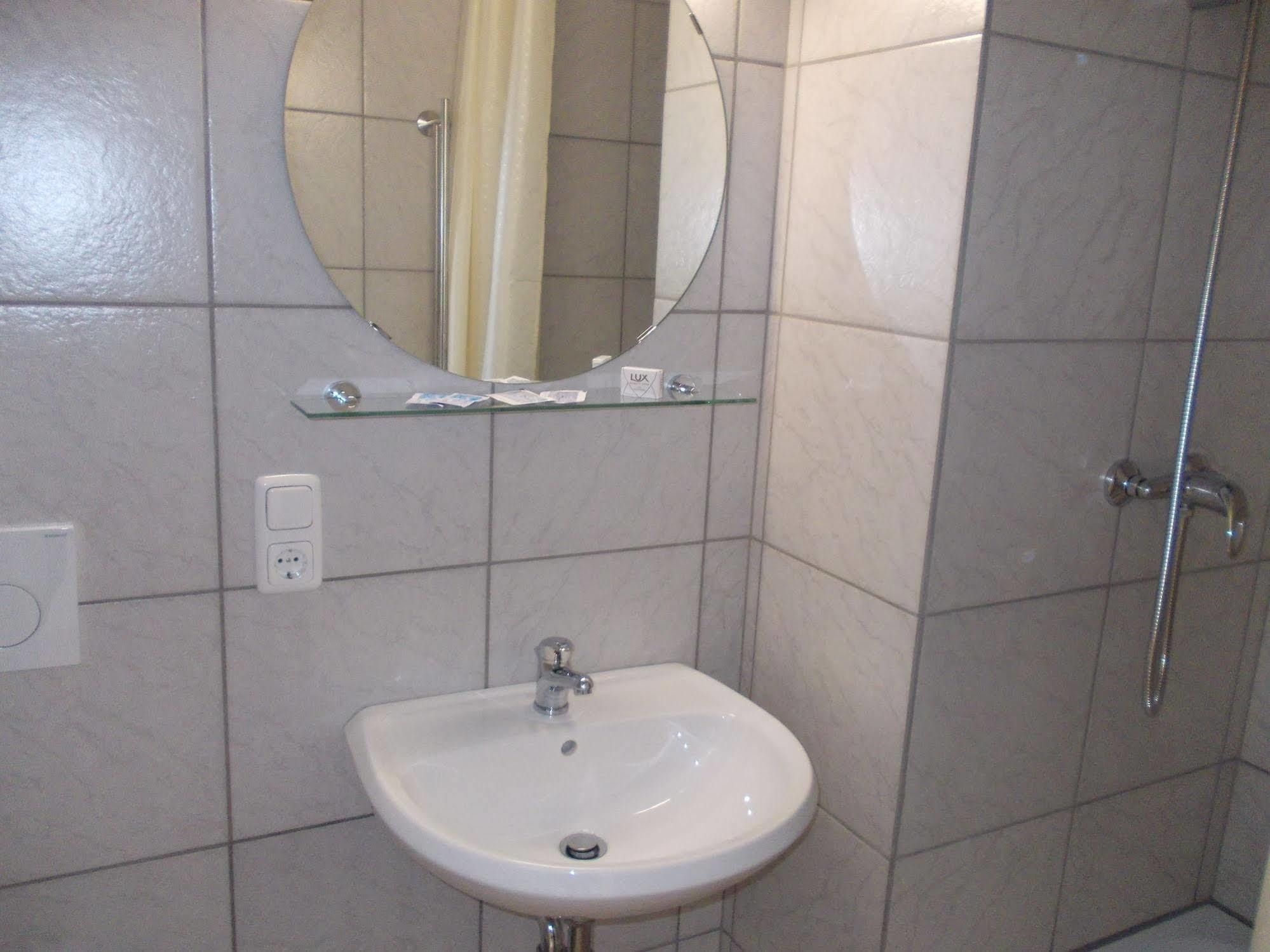 Hotel Im Bahnhof 3*